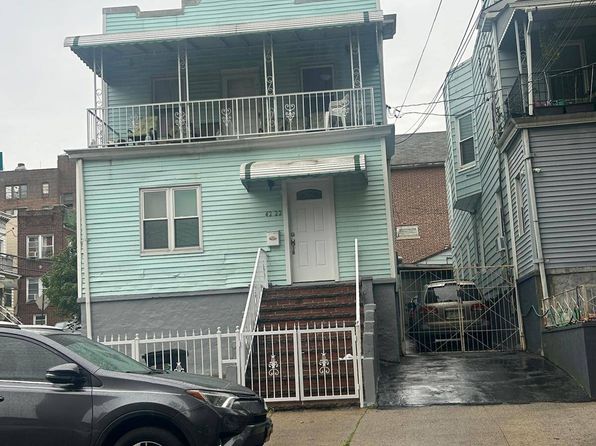 4222 Carpenter Ave, Bronx, NY 10466