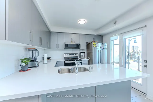 Additional image 12 of 165 Veterans Dr Unit 11