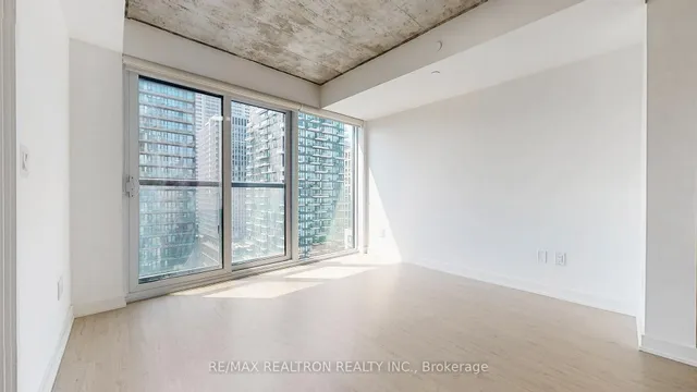 Additional image 13 of 65 Mutual St Unit 1702