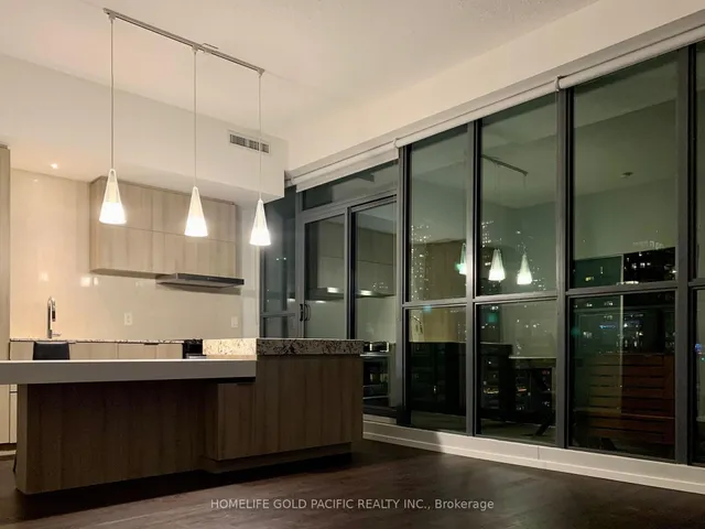 Additional image 10 of 101 Charles St Unit 1005