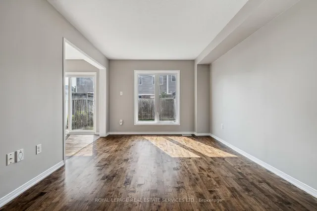 Additional image 6 of 8 Bradley Ave Unit 23