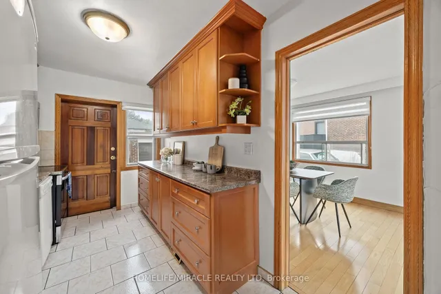 Additional image 16 of 683 Old Weston Rd