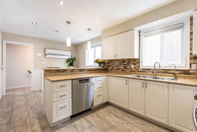 Additional image 9 of 110 Simmons Blvd