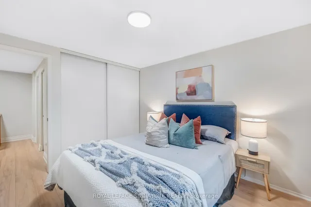 Additional image 20 of 219 Goldhawk Tr