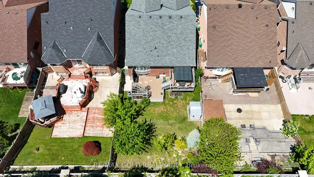 Additional image 50 of 36 Slipneedle St