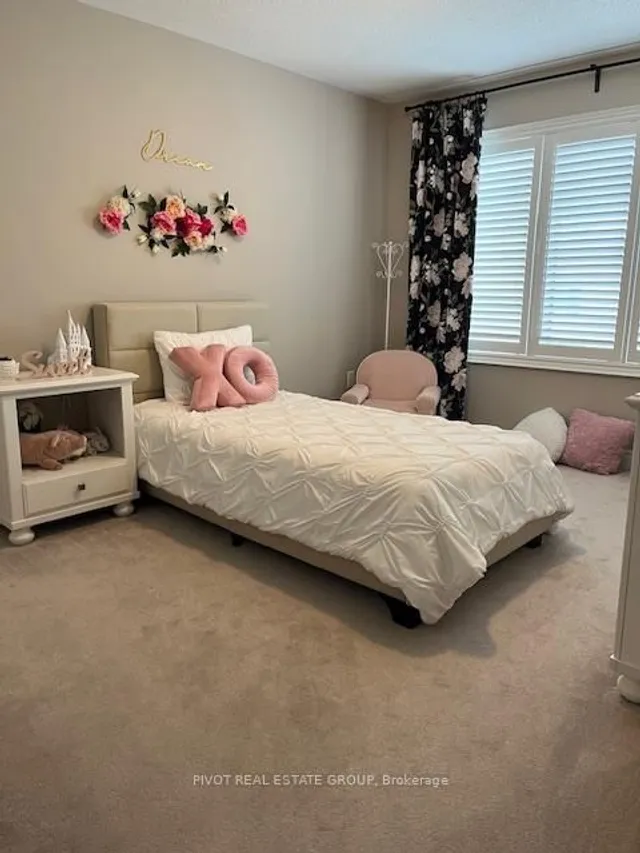 Additional image 22 of 1292 Clarriage Crt