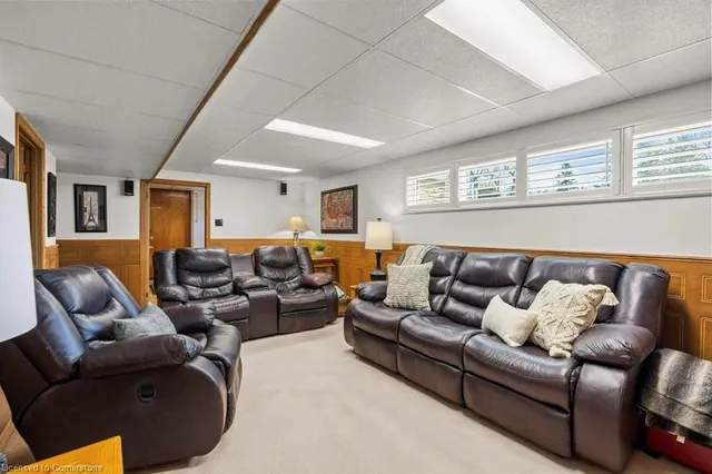 Additional image 19 of 77 Hill Crest