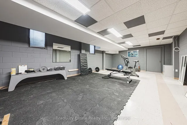 Additional image 32 of 128 Bunker Hill Dr