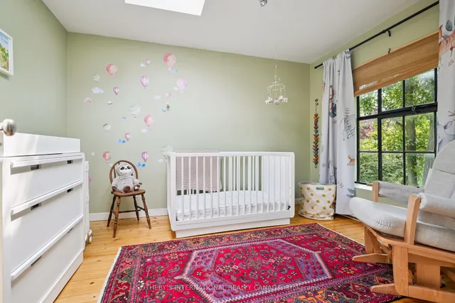 Additional image 19 of 384 1/2 Sumach St