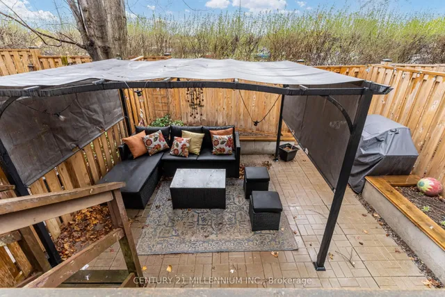 Additional image 24 of 1536 Sixth Line Unit 4