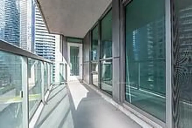 Additional image 28 of 19 Grand Trunk Cres Unit 1202