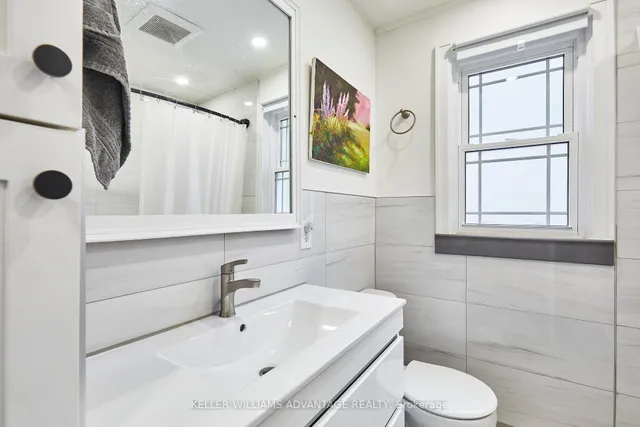 Additional image 15 of 128 Harewood Ave