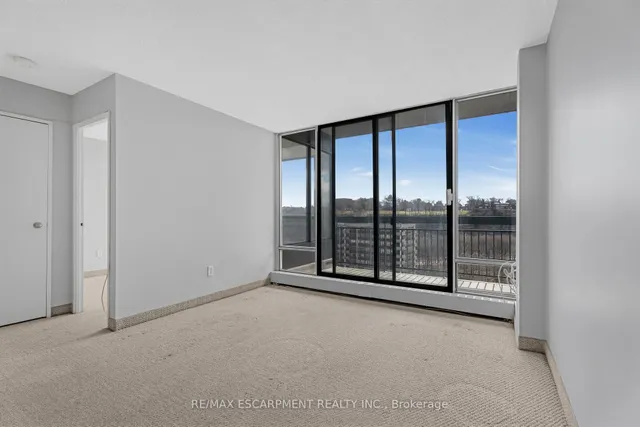 Additional image 4 of 150 CHARLTON Ave Unit 3307