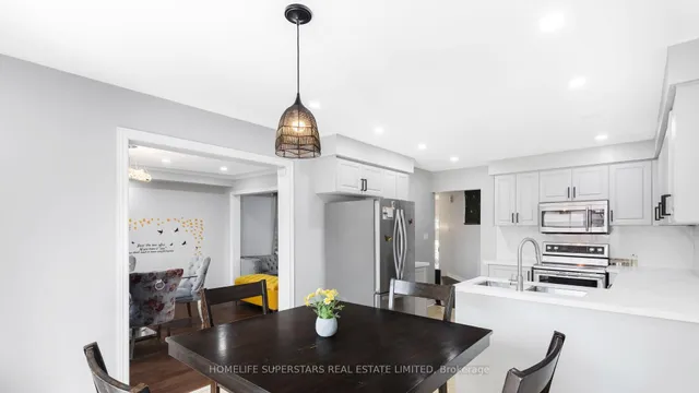 Additional image 19 of 10 bramoak Cres