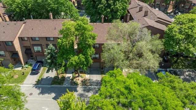 Additional image 37 of 86 Wagon Trailway