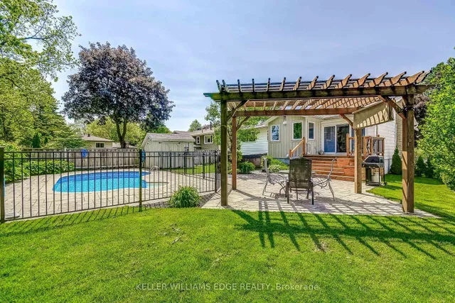 Additional image 47 of 2181 Lancaster Cres