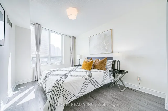 Additional image 36 of 25 Greenview Ave Unit 720