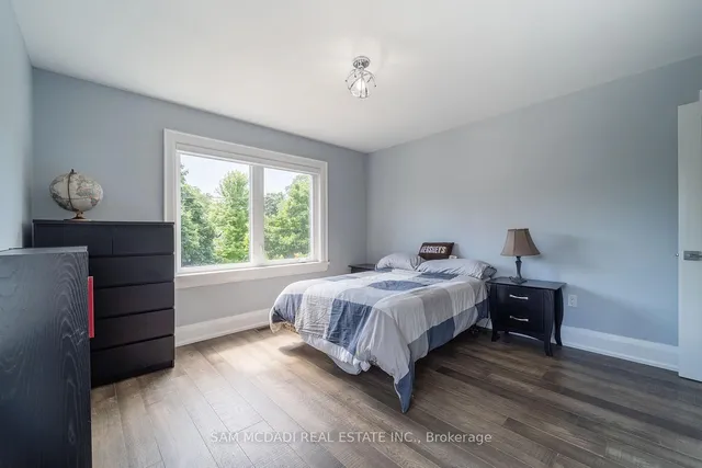 Additional image 16 of 2163 Deyncourt Dr