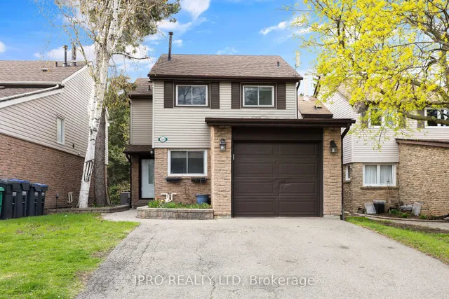 Additional image 2 of 122 Royal Palm Dr