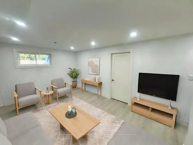 Additional image 11 of 3276 Victory Cres