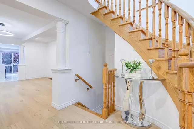 Additional image 27 of 805 Othello Crt