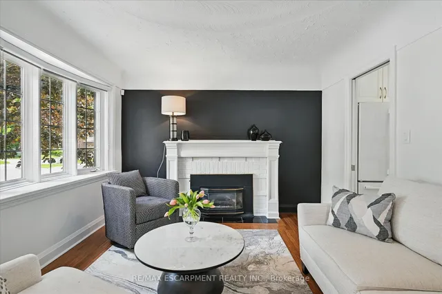 Additional image 6 of 462 Woodland Ave