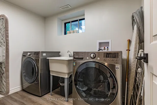 Additional image 40 of 83 Flatt Ave