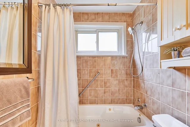 Additional image 35 of 130 Porchester Dr