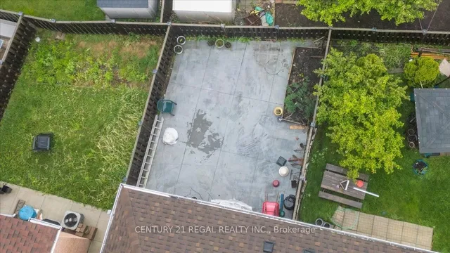 Additional image 28 of 4 Parisian Rd