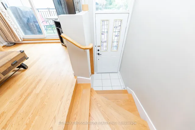 Additional image 5 of 28 Sommerset Way Unit 1209