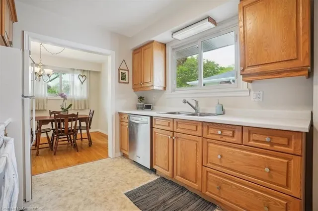 Additional image 9 of 2426 Tait Ave