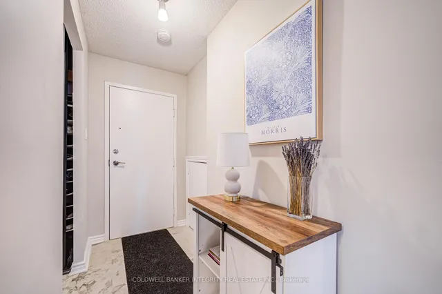 Additional image 7 of 1036 Falgarwood Dr Unit Suite 82