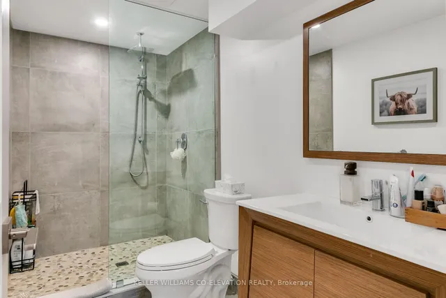 Additional image 31 of 74 Garden Ave