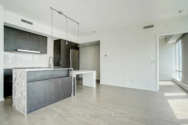 Additional image 19 of 1 Bloor St Unit 1707