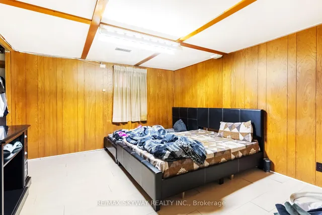 Additional image 32 of 33 Tapley Dr