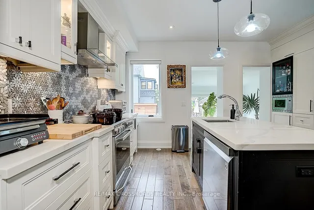 Additional image 23 of 28 Chisholm Ave