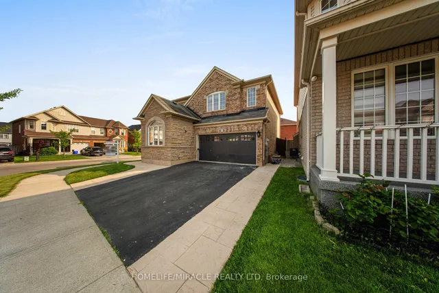 Additional image 4 of 949 Zelinsky Cres