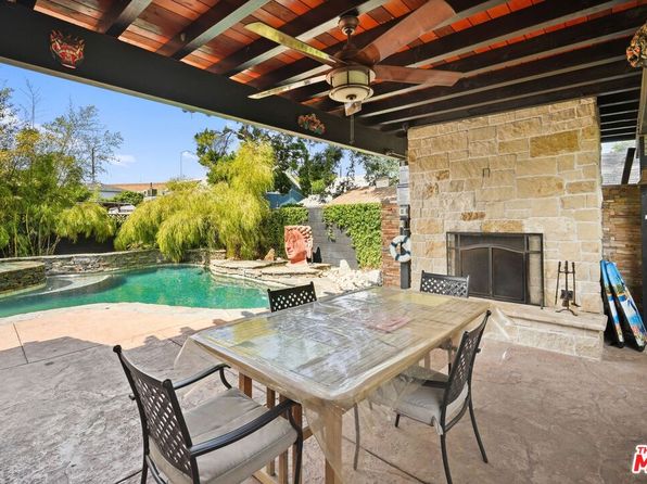 5324 Irvine Ave, North Hollywood, CA 91601