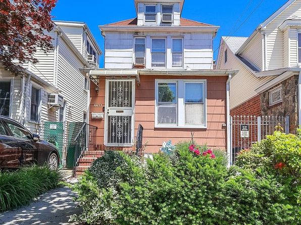 68-37 Kessel St, Flushing, NY 11375