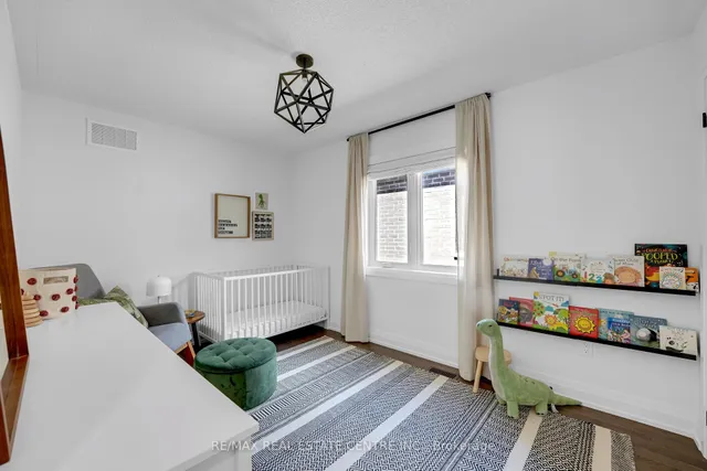 Additional image 35 of 18 Quinton Rdge