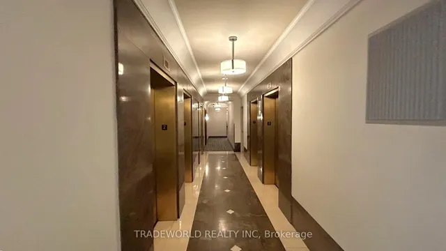 Additional image 23 of 68 Corporate Dr Unit 1928