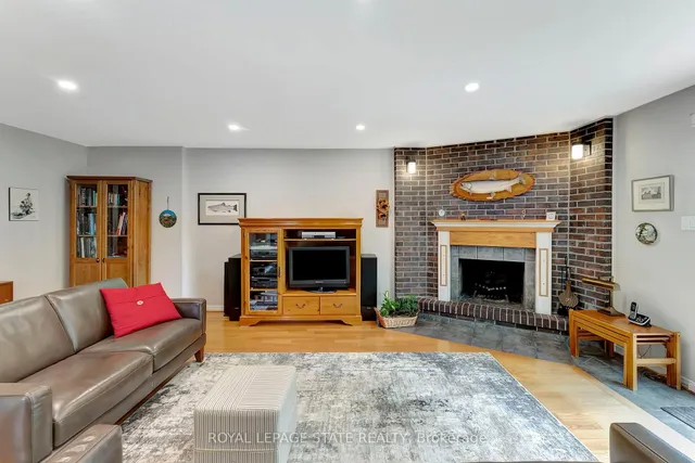 Additional image 35 of 31 Rialto Crt