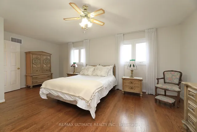 Additional image 20 of 1169 Ewing Cres