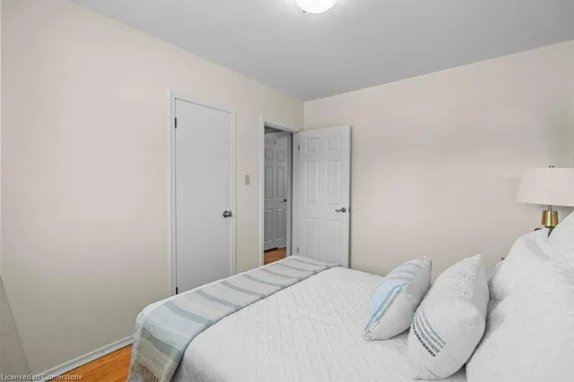 Additional image 13 of 77 Hill Crest