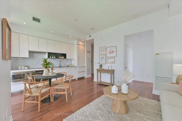 Additional image 8 of 117 Mcmahon Dr Unit 903