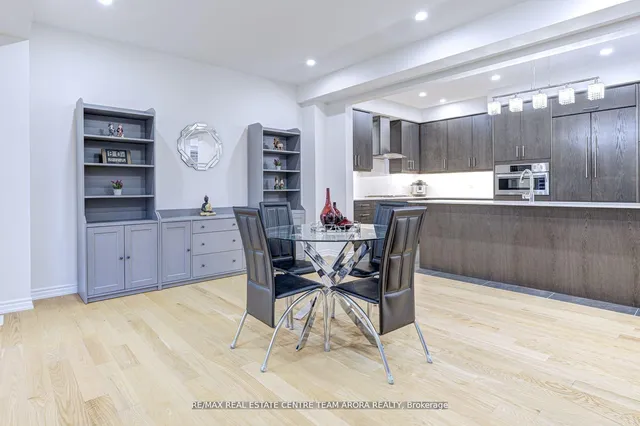 Additional image 15 of 566 Queen Mary Dr