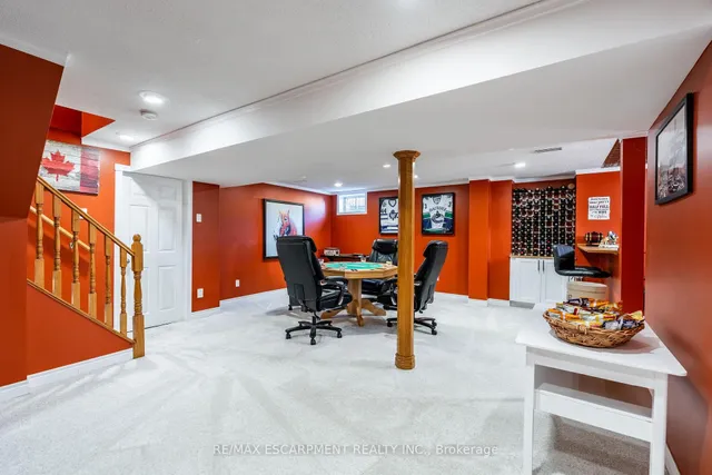 Additional image 31 of 10 Shadowdale Dr