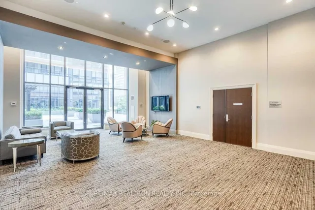 Additional image 35 of 460 Adelaide St Unit 951