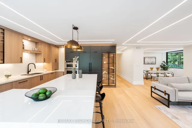 Additional image 19 of 66 Collier St Unit 2D