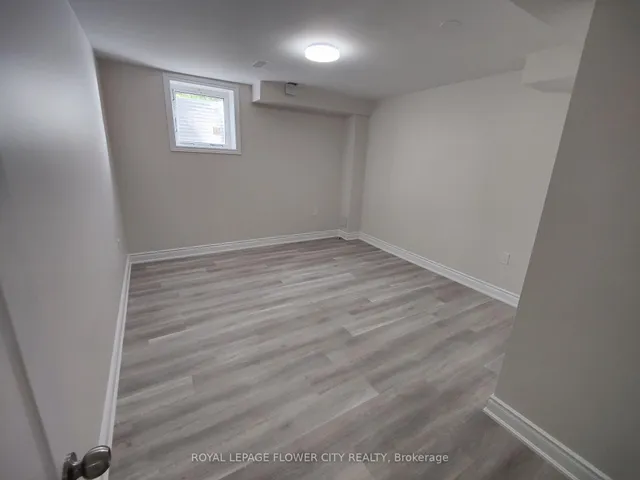 Additional image 39 of 360 Valleyway Dr